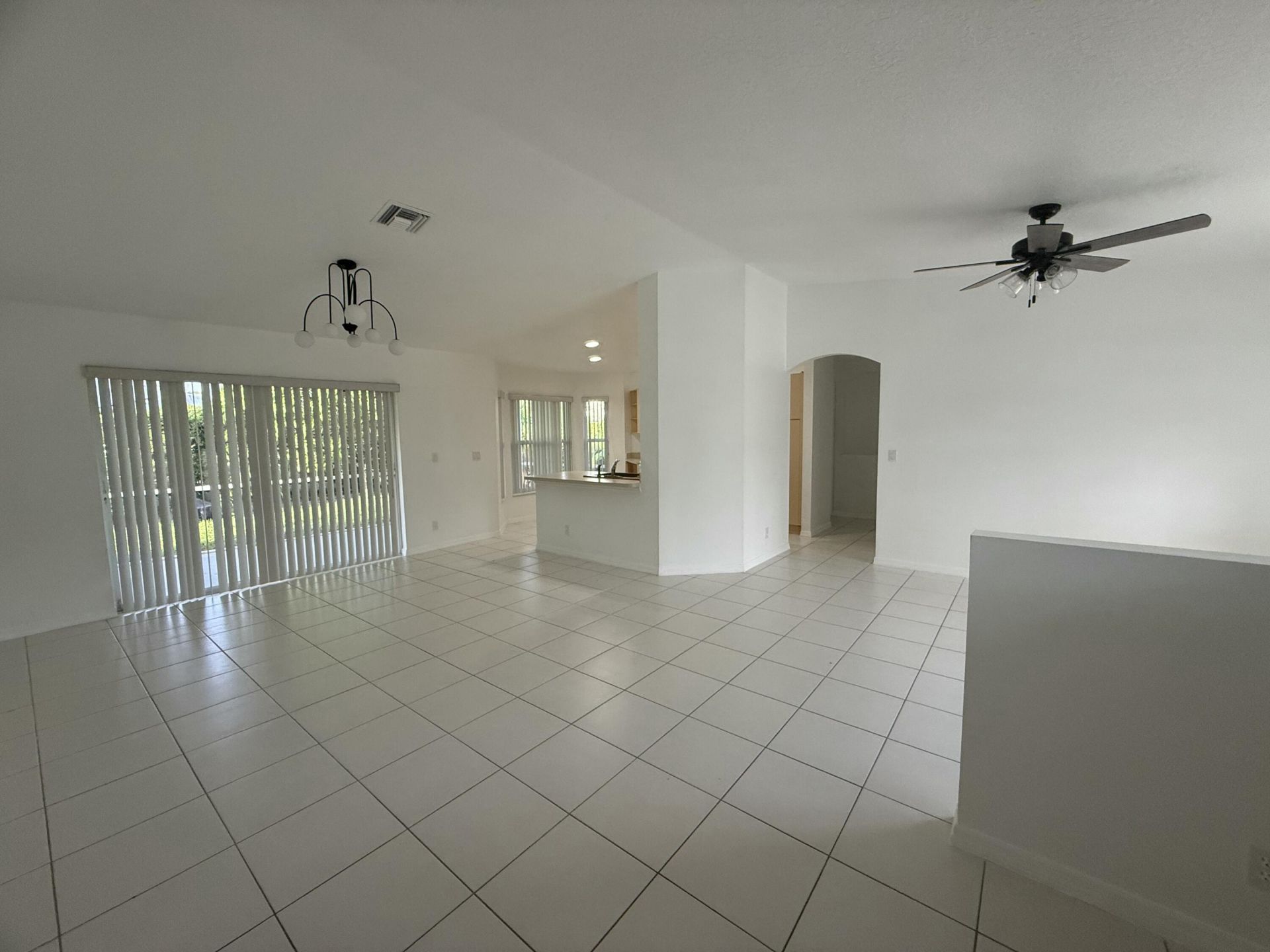100 Cocoplum Circle, Royal Palm Beach, FL 33411 Photo