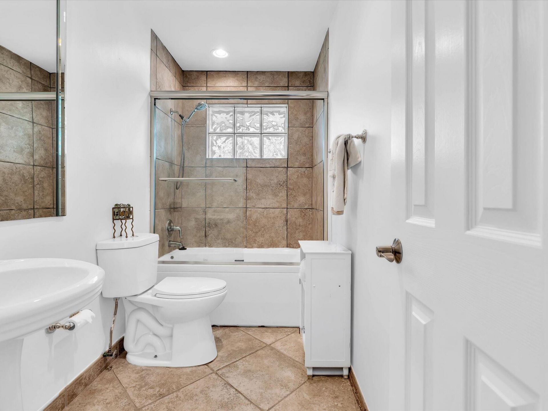 2800 NE 55th Street, Fort Lauderdale, FL 33308 Photo