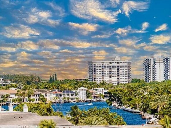 495 E Royal Palm Road, Unit 601, Boca Raton, FL 33432