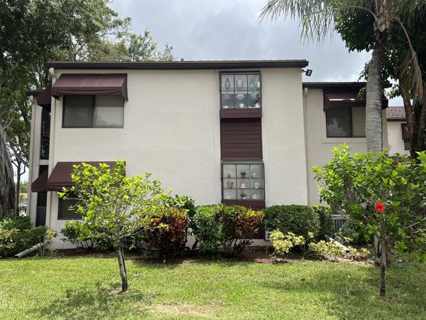5068 Rose Hill Drive, Unit 102, Boynton Beach, FL 33437