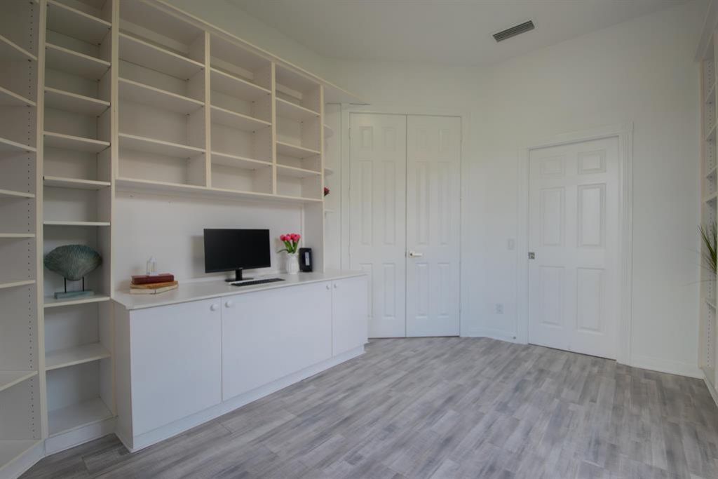 7046 Fish Creek Lane, West Palm Beach, FL 33411 Photo