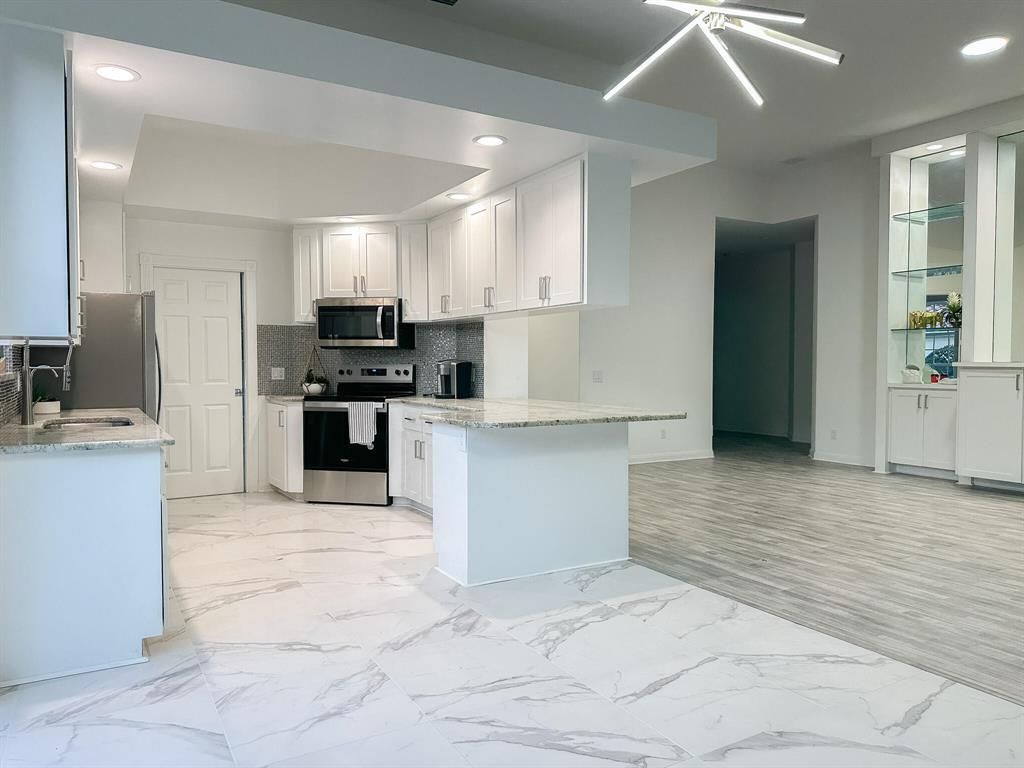 7046 Fish Creek Lane, West Palm Beach, FL 33411 Photo
