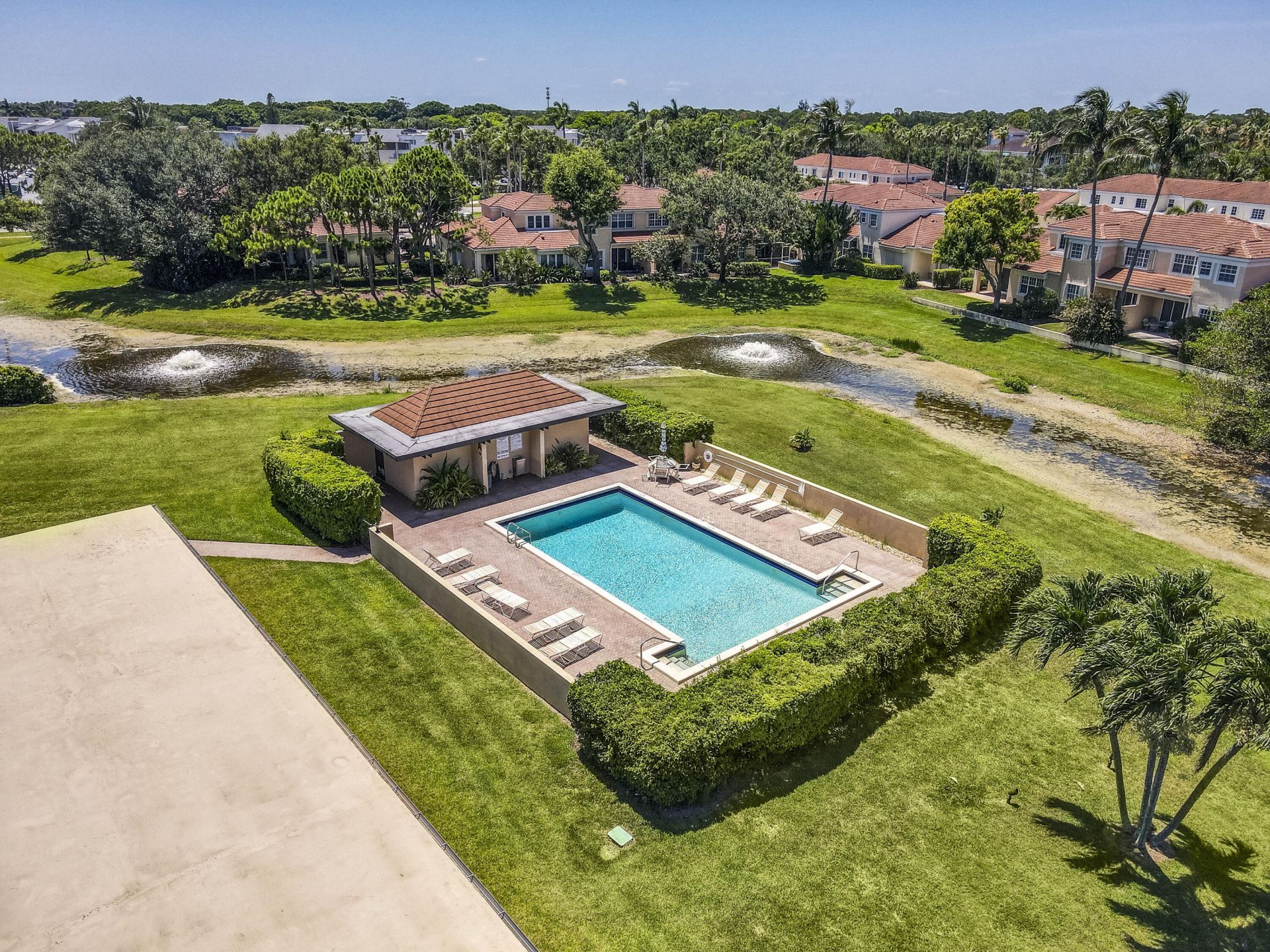 5350 Woodland Lakes Drive, Unit 311, Palm Beach Gardens, FL 33418 Photo