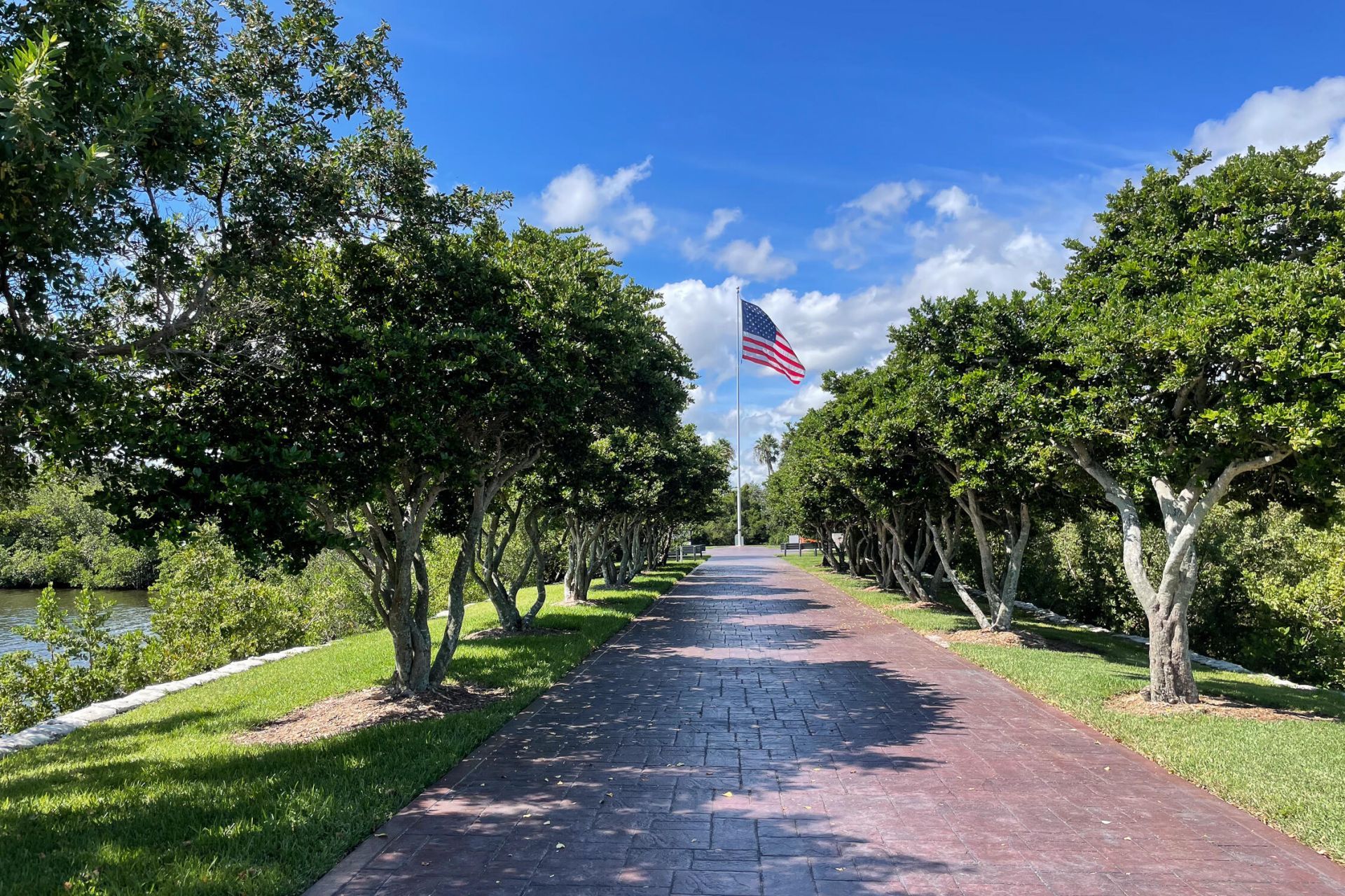 2735 47th Avenue, Vero Beach, FL 32966 Photo