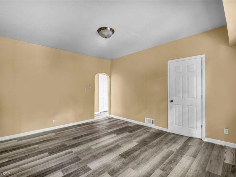 8802 Denison Avenue, Cleveland, OH 44102 Photo 12
