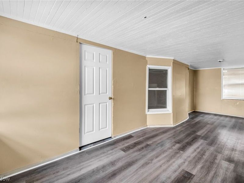 8802 Denison Avenue, Cleveland, OH 44102 Photo 23