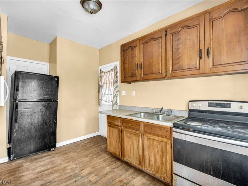 8802 Denison Avenue, Cleveland, OH 44102 Photo 26