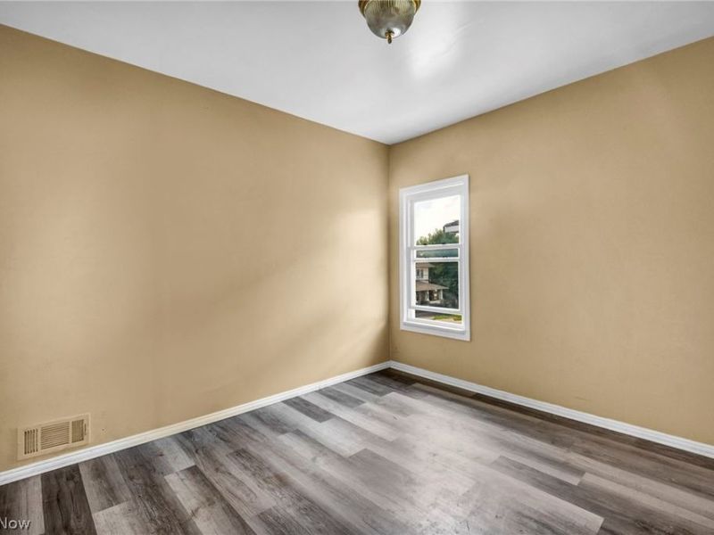 8802 Denison Avenue, Cleveland, OH 44102 Photo 30