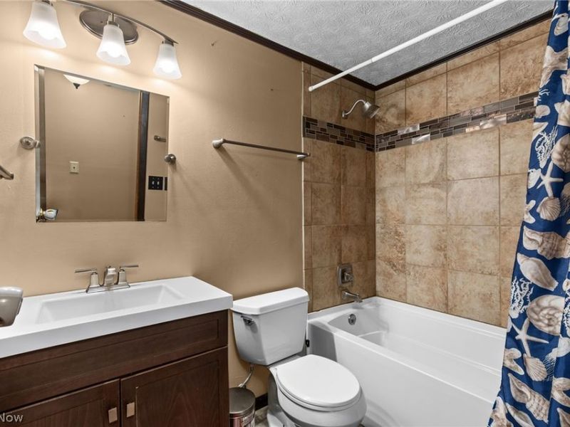 138 Tera Manor, Wintersville, OH 43953 Photo 15