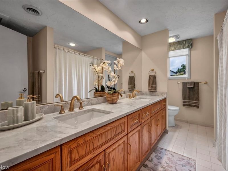 4670 Figgie Drive, Willoughby, OH 44094 Photo 41