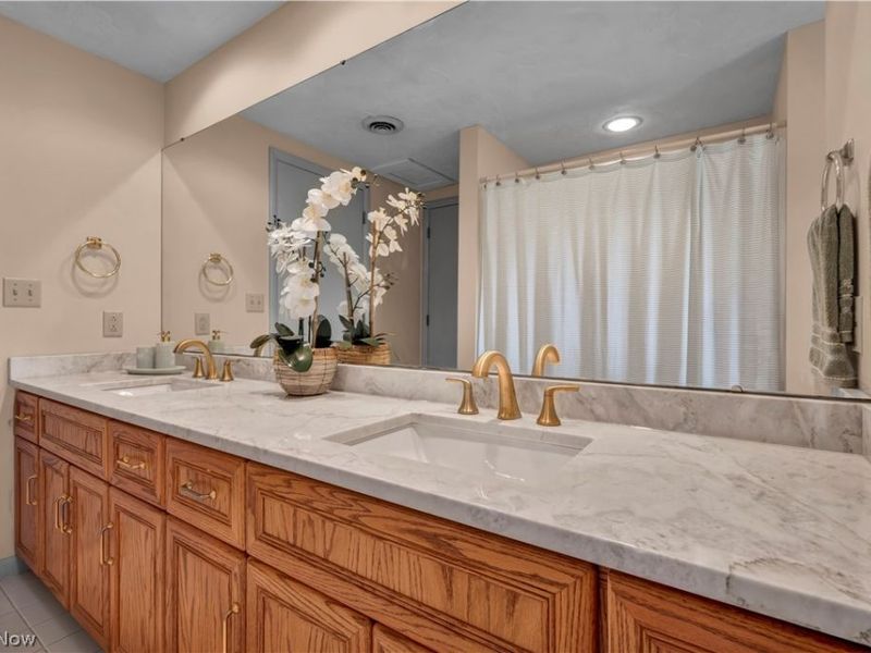 4670 Figgie Drive, Willoughby, OH 44094 Photo 42