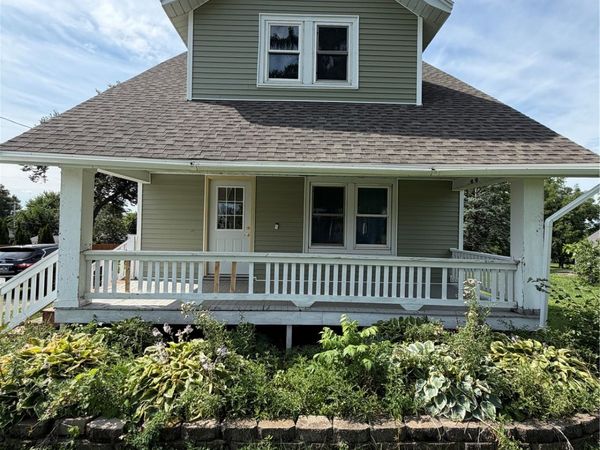2921 Wilson Avenue SW, Cedar Rapids, IA 52404