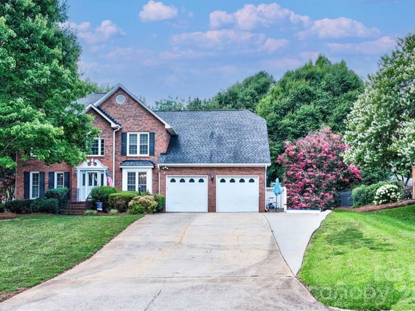 2131 Shadwell Court , Gastonia, NC 28056