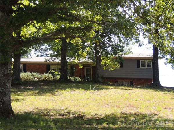 632 Rock Corner Road , Forest City, NC 28043