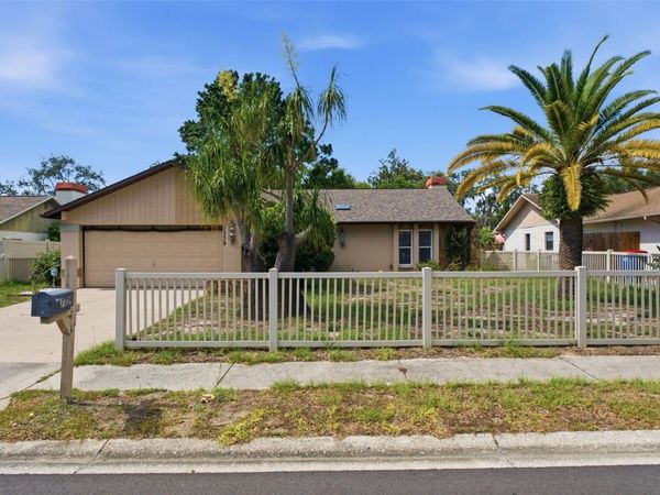 7339 BRAMBLEWOOD DRIVE , PORT RICHEY, FL 34668