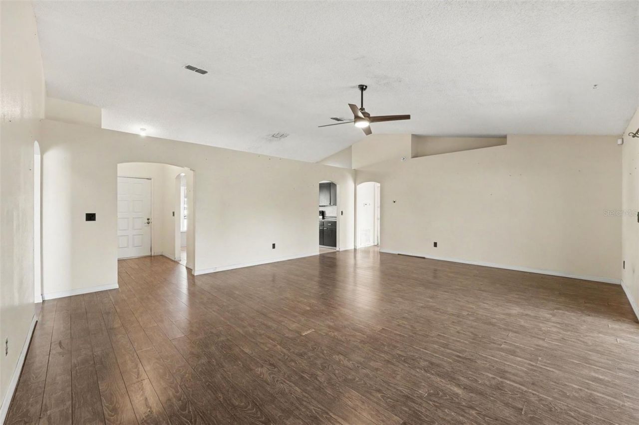 1085 Jodi Ridge Court, Kissimmee, FL 34747 Photo