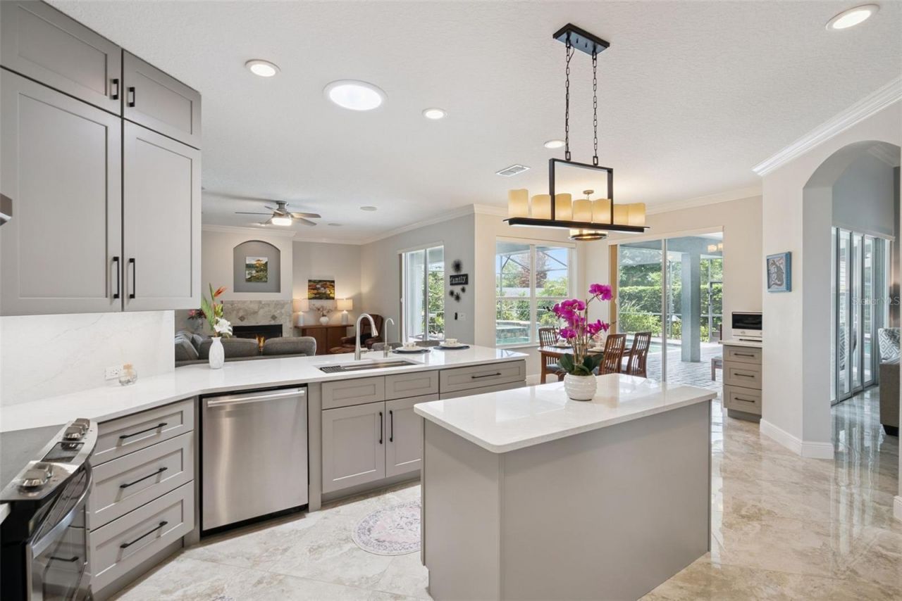 8061 Crushed Pepper Avenue, Orlando, FL 32817 Photo