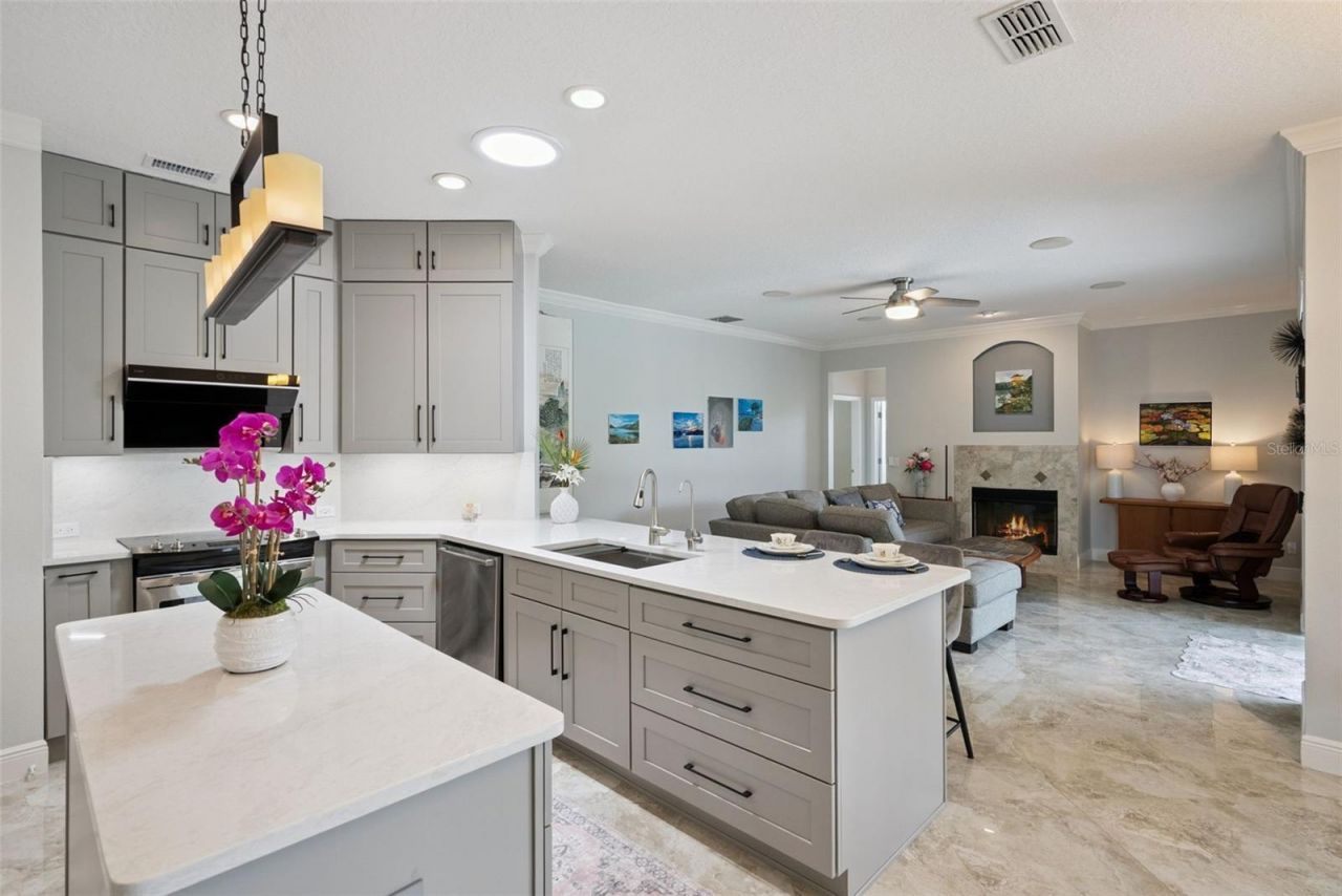 8061 Crushed Pepper Avenue, Orlando, FL 32817 Photo