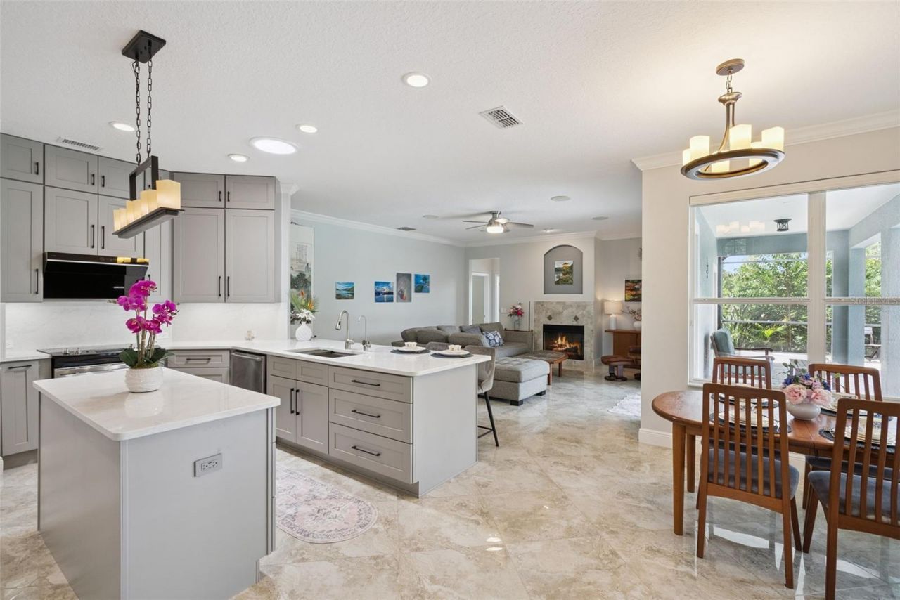 8061 Crushed Pepper Avenue, Orlando, FL 32817 Photo