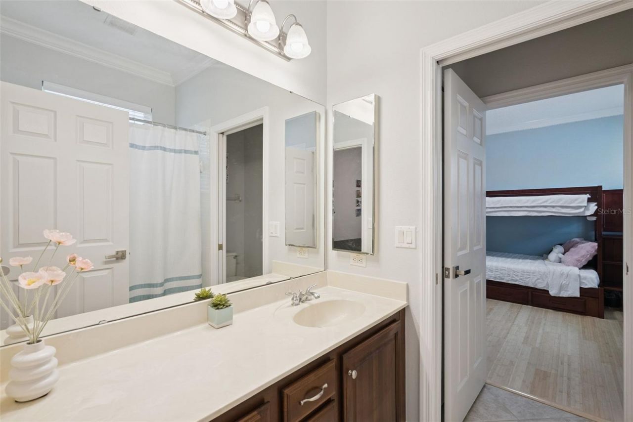 8061 Crushed Pepper Avenue, Orlando, FL 32817 Photo