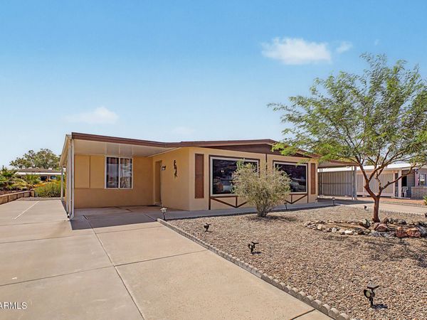 8965 E Sun Lakes Boulevard N, Sun Lakes, AZ 85248