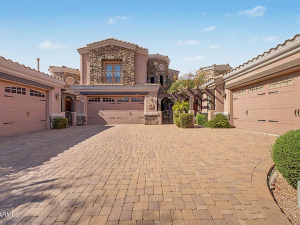 6202 E MCKELLIPS Road, Unit 31, Mesa, AZ 85215