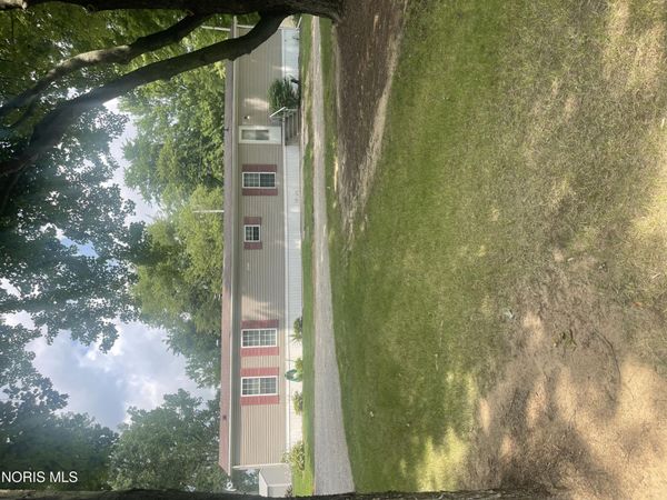 3787 County Road 4, Swanton, OH 43558
