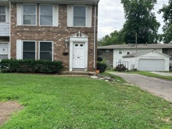 4508 S Park Drive , Belleville, IL 62226