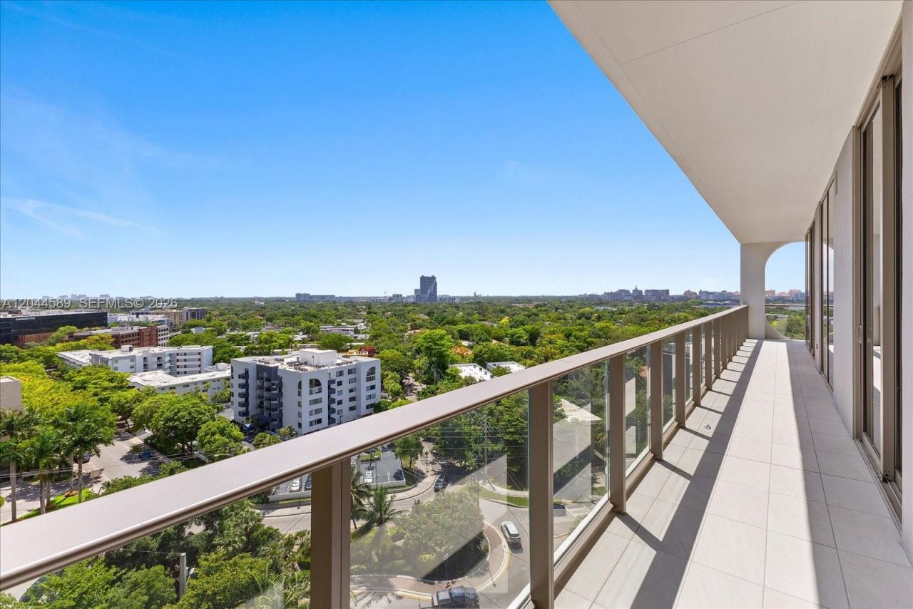 2678 Tigertail Ave , Unit 1001, Miami, FL 33133 Photo