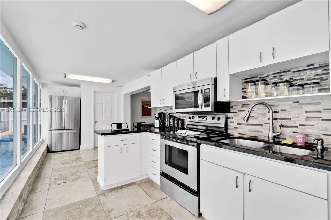 6661 Greene St, Hollywood, FL 33024 Photo