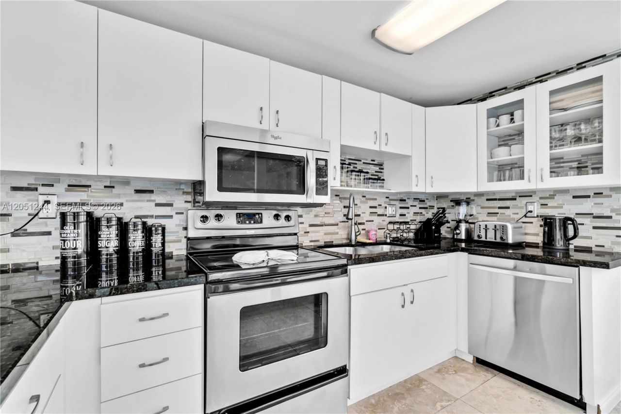 6661 Greene St, Hollywood, FL 33024 Photo