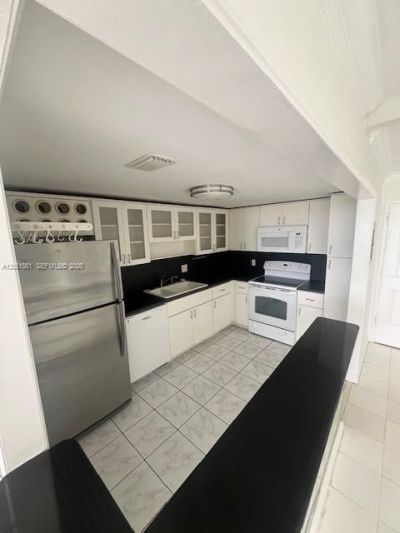 150 SE 25th Rd, Unit 4I, Miami, FL 33129 Photo