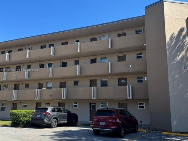 1401 NE 191st St , Unit D108, Miami, FL 33179