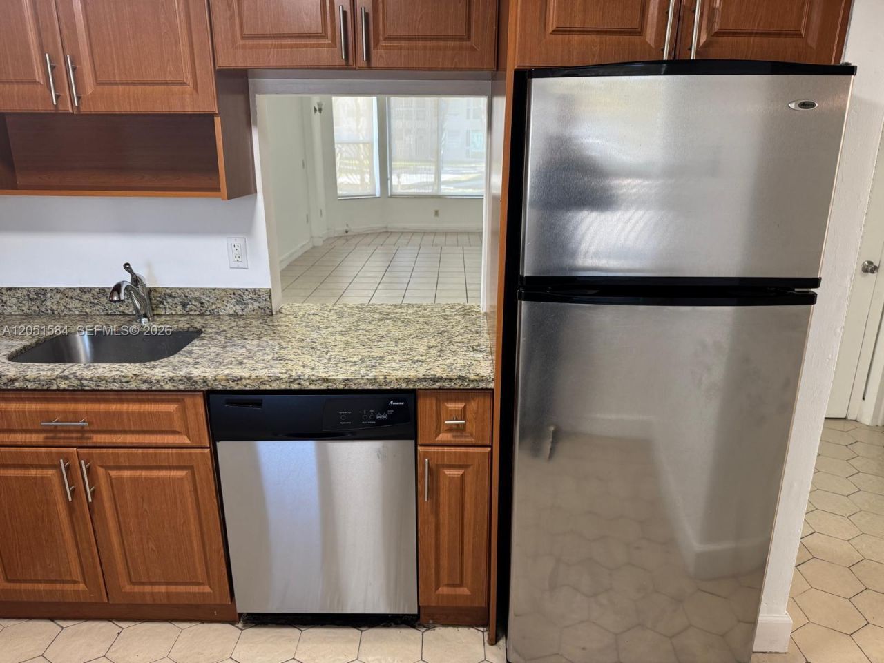 1401 NE 191st St , Unit D108, Miami, FL 33179 Photo