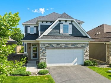 8896 Upper 9th Place N, Lake Elmo, MN 55042