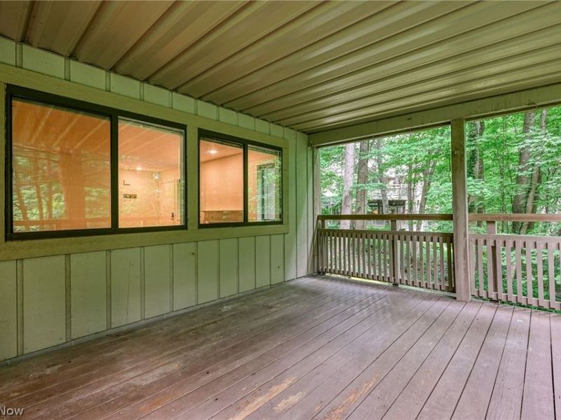 654 Meredith Lane, Cuyahoga Falls, OH 44223 Photo 29