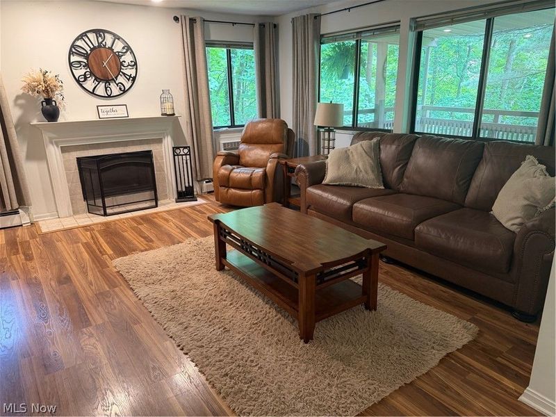 654 Meredith Lane, Cuyahoga Falls, OH 44223 Photo 6