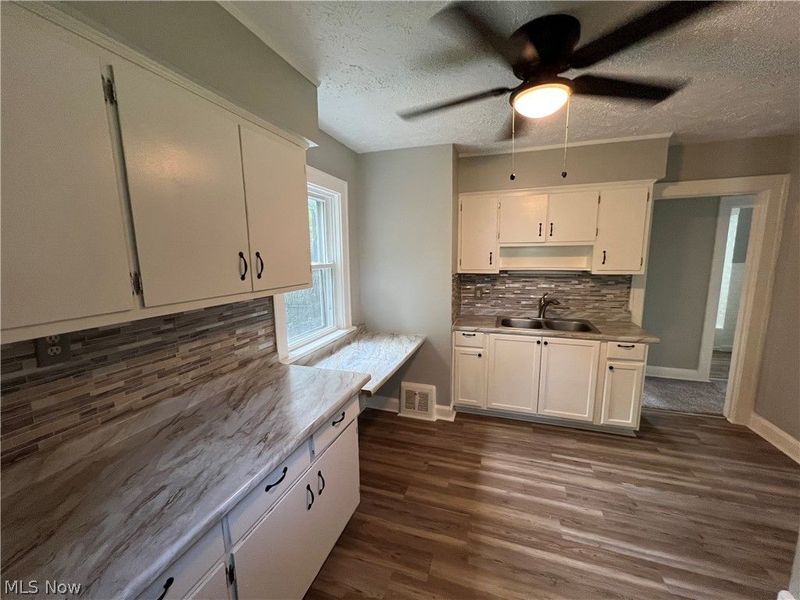 3679 E 105th Street, Cleveland, OH 44105 Photo 11
