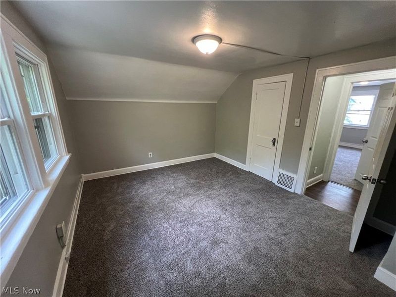 3679 E 105th Street, Cleveland, OH 44105 Photo 21
