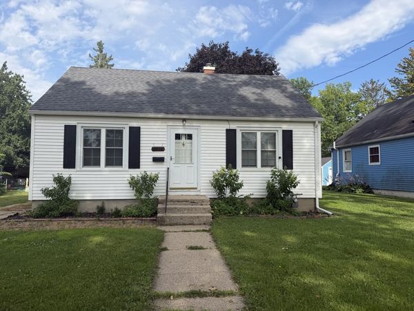 1314 8th Avenue , Sterling, IL 61081