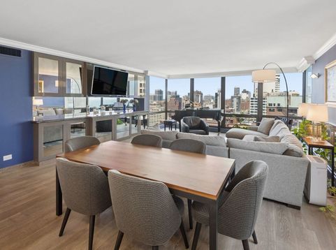 Main Photo