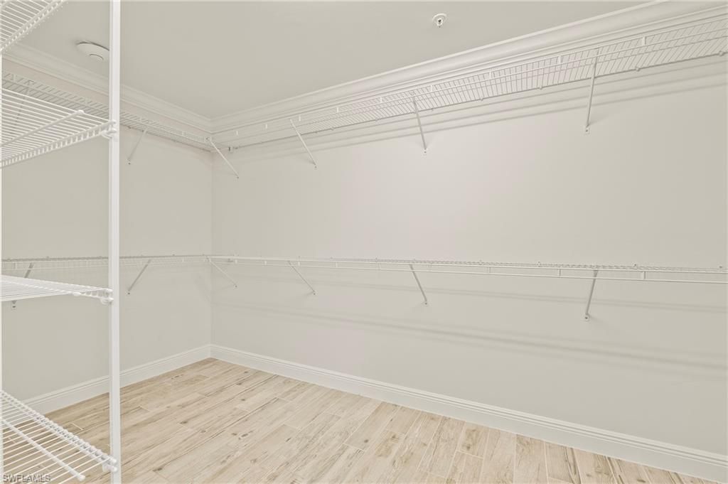 6954 Avalon Cir , Unit 703, Naples, FL 34112 Photo