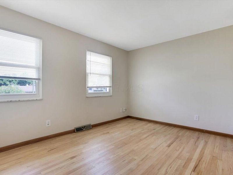 2289 Gardendale Drive , Columbus, OH 43219 Photo 25