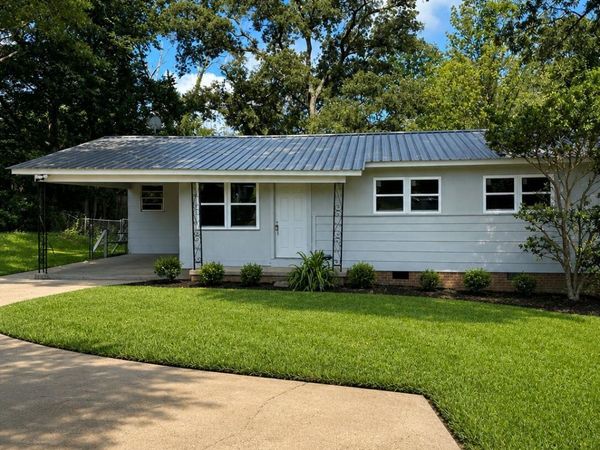 337 S Fox Hall Road, Pearl, MS 39208