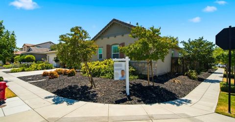 1505 S Perkins Pl, Mountain House, CA 95391 Photo