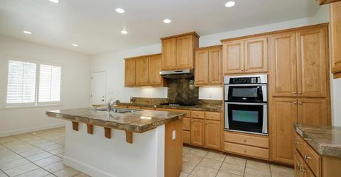 2049 Baluchi Way, Oakdale, CA 95361 Photo