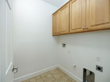 2049 Baluchi Way, Oakdale, CA 95361 Photo