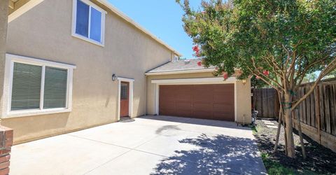 2049 Baluchi Way, Oakdale, CA 95361 Photo