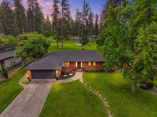 1316 E Club Ct, Spokane, WA 99203
