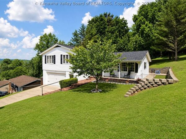 105 Bradley Drive, Charleston, WV 25313